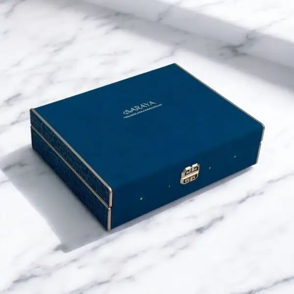 AARAYA® Signature Truffle Collection - 96 handcrafted luxury chocolate truffles in an elegant premium box, perfect for gifting or indulgence. Dimensions: 27 cm x 22 cm x 7 cm, 1,700 grams of premium chocolate craftsmanship